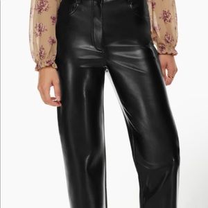 NWT Aritzia Wilfred Melina Ankle pants Black size 00